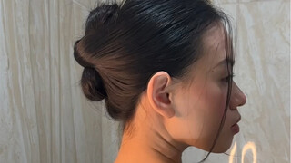 Gaya rambut ini sangat elegan