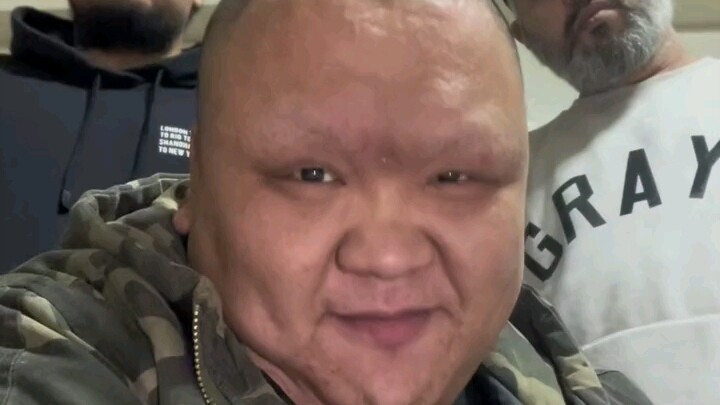 我的成人礼，看你们表现