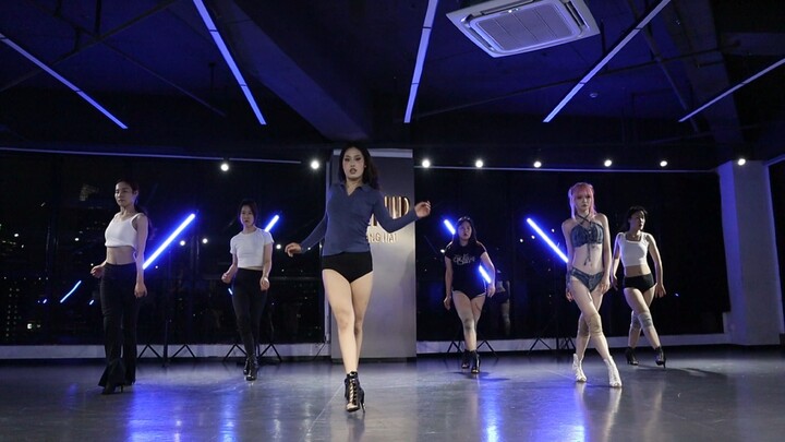 الدرس 1 #كعب# جاز بكعب عالٍ# سجل الدرس#