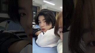 [Tomboy Douyin] Có cô bạn thân đẹp trai là cảm giác thế nào? || Trắc Nhan Tây - 侧颜西