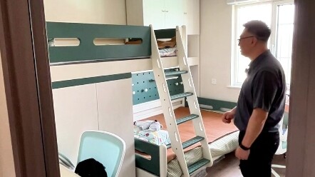 เจ้าของบ้านที่มีลูกต้องดูตอนนี้! การออกแบบห้องเด็ก จะทำยังไงให้ลูกสองคนอยู่ได้สบาย แถมเรียนหนังสือก็