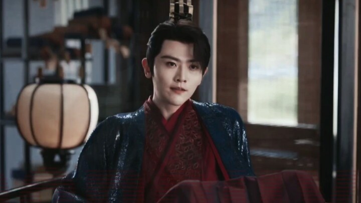 "Ba mươi, bốn mươi tuổi là độ tuổi thích hợp để bước vào thế giới Hải Đường"