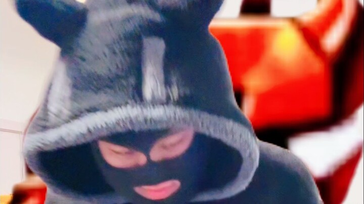 Trong phòng ngủ này, chỉ mình tao được chửi tụi mày yếu!