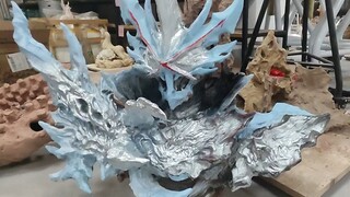 Keramik Kamen Rider Naga Kuno