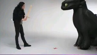 Jon snow and toothless BTScenes