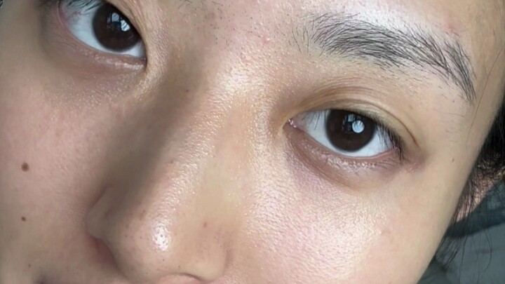 Tampil tanpa makeup terlalu total, kalian malah jadi tidak suka (4K ultra HD)