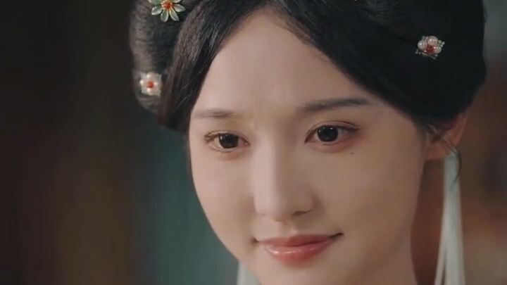 เมื่อเขาขึ้นเป็นจักรพรรดิและพาเธอกลับวัง เธอก็รู้ว่าชายผู้นั้นรักเธอเพียงคนเดียว