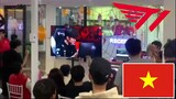 Cận cảnh fan Việt Nam cổ vũ cho Faker tại CKTG 2022 cực nhiệt - "Anh già mãi đỉnh"