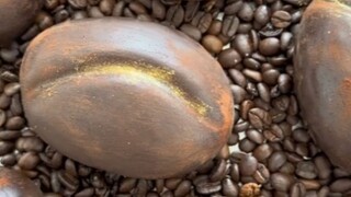 Original by an Italian Pastry Chef: Oversized Coffee Bean–Style Tiramisu