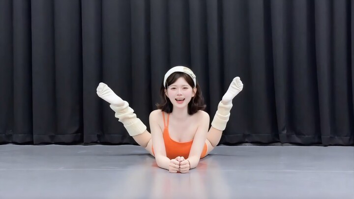 Dance Major’s Signature Skill: Flexibility (Flex)