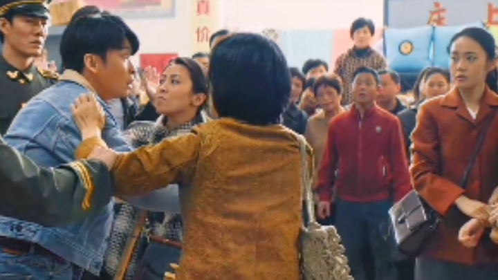 หนุ่มถูกจับโยงด้วยศีลธรรม แต่กลับพูดประโยคเดียวจนอีกฝ่ายพูดไม่ออก