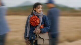 “她已经从一个年轻女孩儿，变成一个妈妈了”