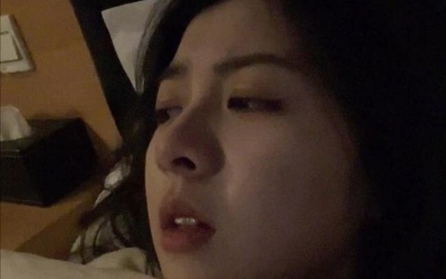 Silakan naikkan volume untuk menonton video ini