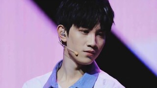 "Pengakuan Pertama" Fokus Langsung Ao Ziyi