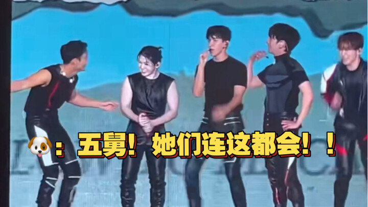 Thần nhạc nhẹ khuấy động cả khán phòng với màn đồng ca hoành tráng! Người phụ nữ Trung Quốc mạnh mẽ,