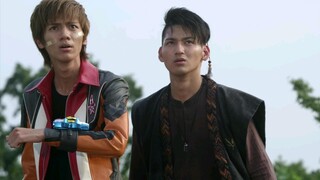 Đèn khán phòng cơ thể con người của Ultraman Galaxy