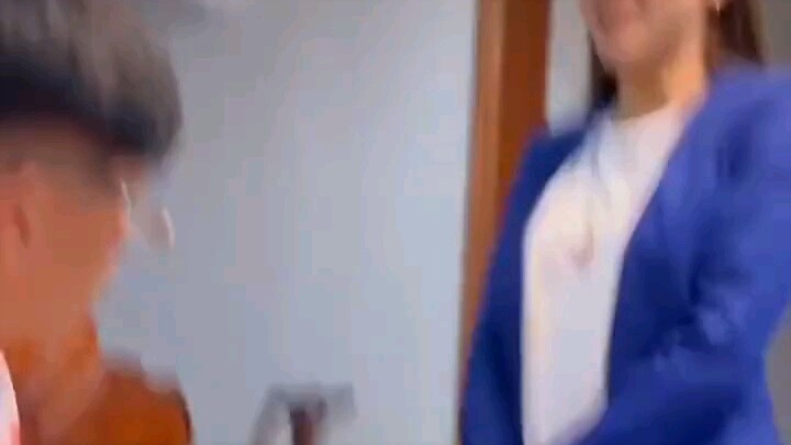 พ่ออ้าปาก ทึ่งและตื่นตาตื่นใจไปทั้งงาน
