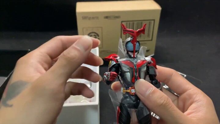 New HyperKabuto Beyond Kabuto Bone Sculpture Unboxing Commemoration