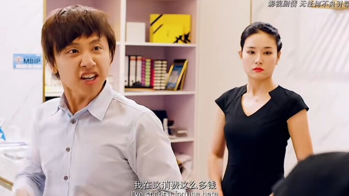 Just kidding—actually, I just wanted to eat mothballs that day! #AuntieLiCha #HuangCailun #Allen