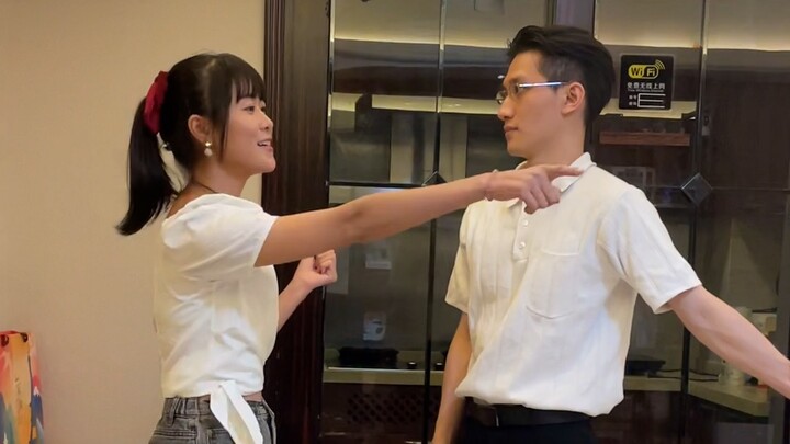 Lihat, dia mencuri barang lagi