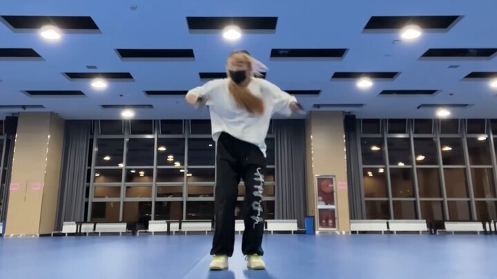 ท่าเต้นที่ยากยิ่งกว่าไซเรนปรากฎตัวแล้ว! | วอนบินแตะพื้นฟื้นคืนชีพ | เพลงใหม่ของ RIIZE ท่าเต้นแซกซี่ 