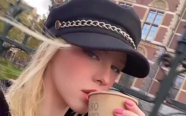 เมโลดี มาร์กส์ ที่กำลังเดินทางอยู่ในยุโรปอัปโหลดวิดีโอใหม่แล้ว!