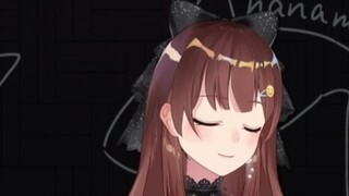“Giọng nói của Azi đột nhiên vang lên trong tai tôi vào lúc nửa đêm.”