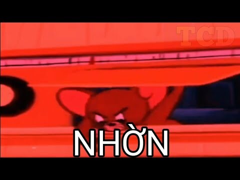 Tom và Jerry nghe radio mừng năm mới