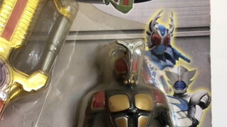 Super Armor Warrior หรือ Super Fake Warrior บัญชีของ Kamen Rider ถูกแฮ็กหรือไม่?