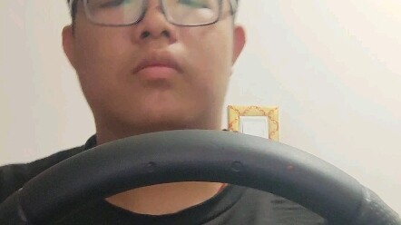Saat kamu sedang mengangkut barang, tiba-tiba mendengar “Bunga Musim Dingin”