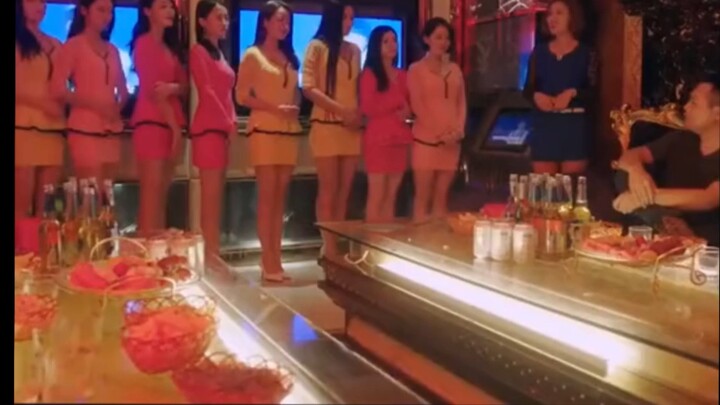 ตำรวจกำลังสืบสวนคดีอยู่ ฉลาดเหมือนฉันเลย!