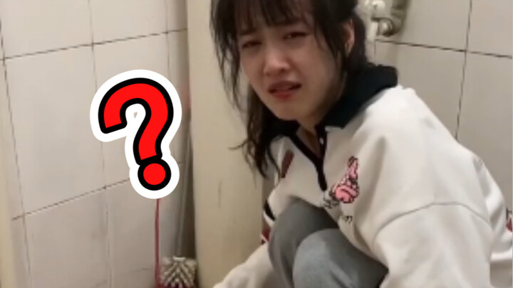 Cả đời này không ngờ rằng tôi lại trở thành “chị đại” khu nhà vệ sinh!