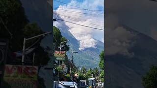 Panoorin ang pagbuga ng Lava ng Mayon Volcano.... 😨😨😨