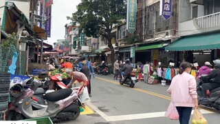 Dâu Việt cùng má chồng Đài Loan đi chợ mua và ăn bánh dân gian 3