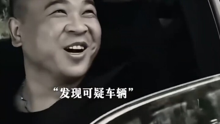 Police comrade: It’s very uncomfortable to hold it in like this