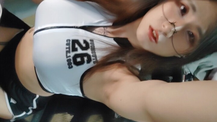 Cute Cross-Dressing Guy (1)