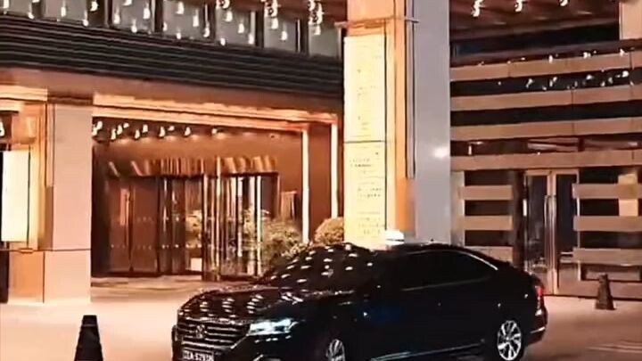 Mere Pyare Papa part 1 Hindi Dub