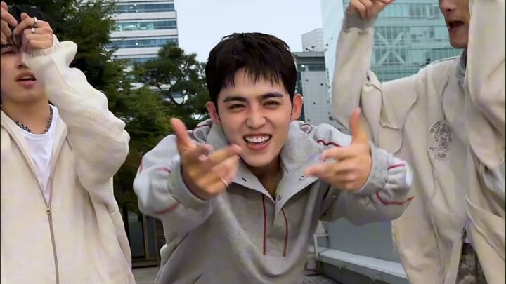 251005 SEVENTEEN Choi Seungcheol S.COUPS – Worth It ❤️‍🔥 Zero Station