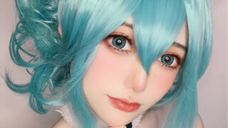 Hatsune bunny cos