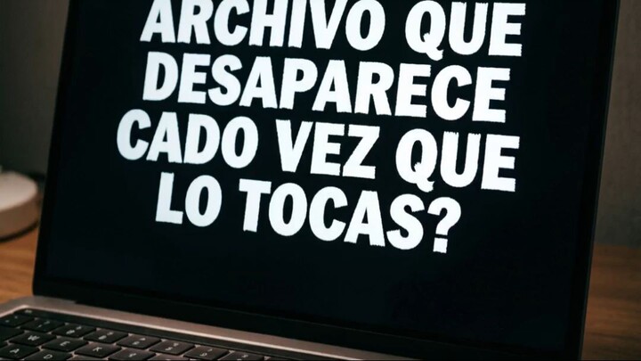 🚨 EL ARCHIVO QUE DESAPARECÍA AL ABRIRLO… Y SABÍA LO QUE IBA A DECIR 😨