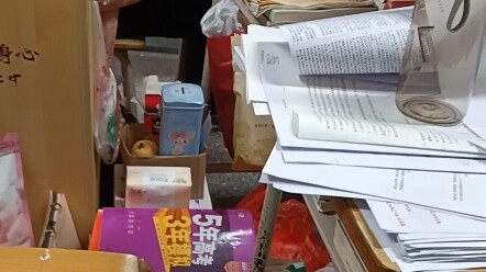 My classmates all tested positive and left, I was distributing snacks in the classroom