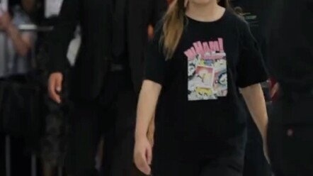 Video ini dari Yang Mi benar-benar bikin kagum—seleb wanita memang pantas disebut seleb wanita!