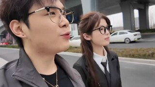 清纯小妹，真心话大冒险