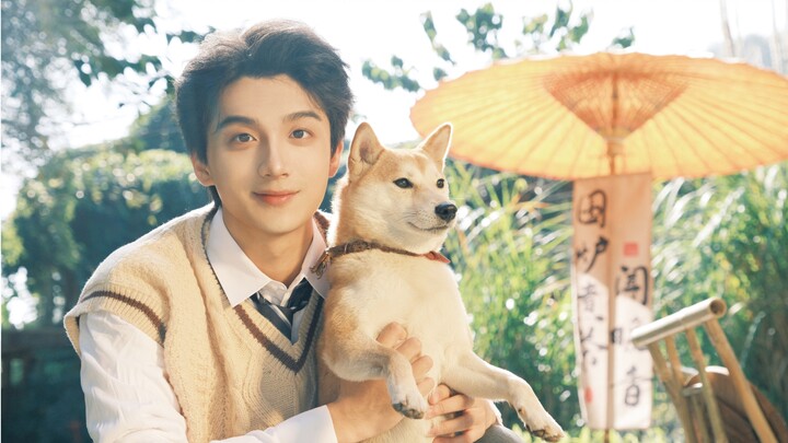 Saat Tak Terduga: Manajer Bar Santai Mendandani Mahasiswa Tampan yang Polos!