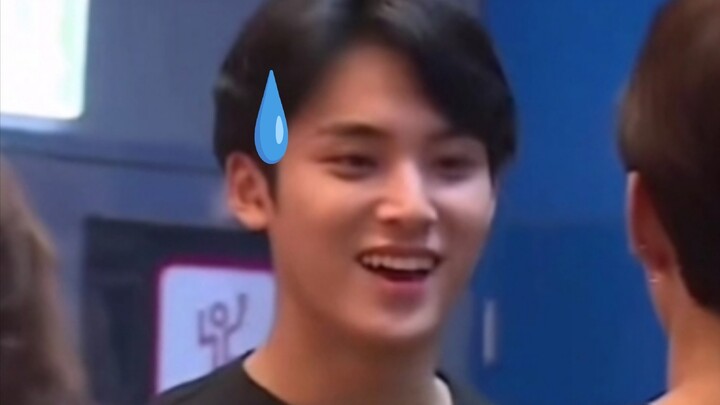 K-pop fans: Kim Min-gyu just passed by in Minecraft…