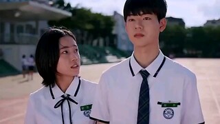 学校第一和第二，偷偷恋爱，没想到却意外怀孕！ "剧我们的蓝调