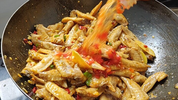 "Sayap Ayam Kanan Berputar"