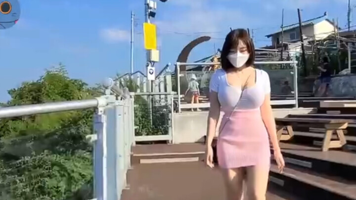 Haha, I'm laughing my head off at these silly guys!