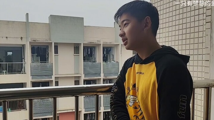Pengambilan gambar nyata tugas pembuatan film mikro untuk mahasiswa "Wapeng Middle School"