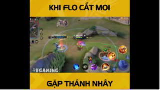 Flo đầu moi gặp thánh nhây